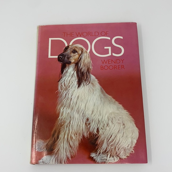 The World of Dogs Book By Wendy Boorer 1970s - Picture 1 of 17